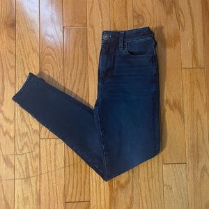 American Eagle Dream Jean Super High Rise Jegging